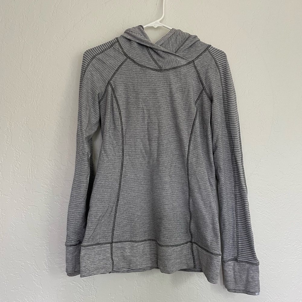 lululemon grey striped hoodie